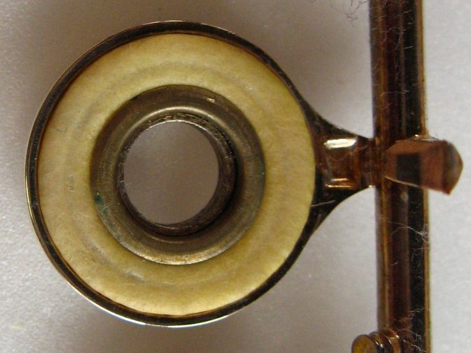 Small holes in Flute Pad